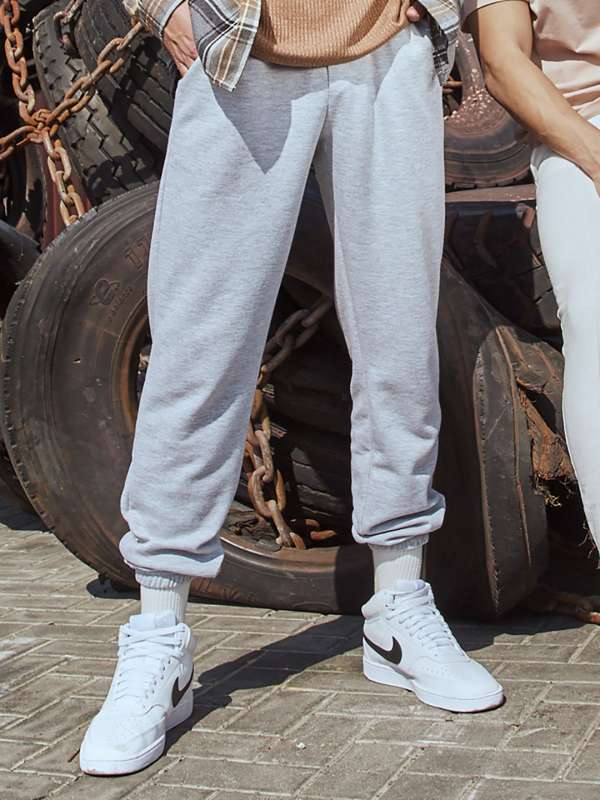 Track pants outfits store men