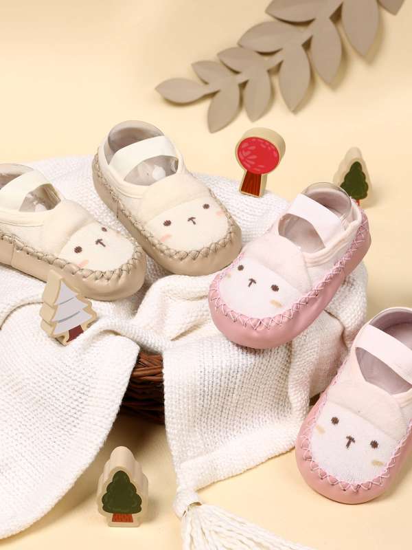 Kicks top shoes online