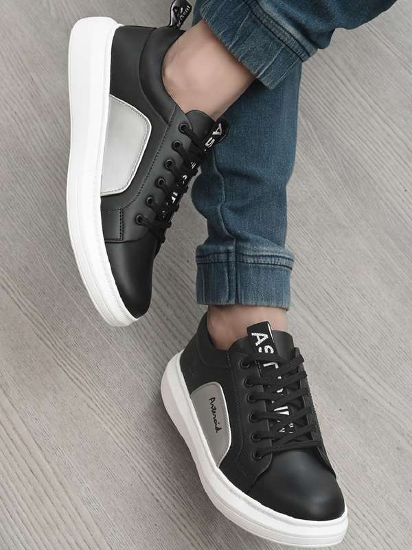 Buy Shoes Under 1000 online in India