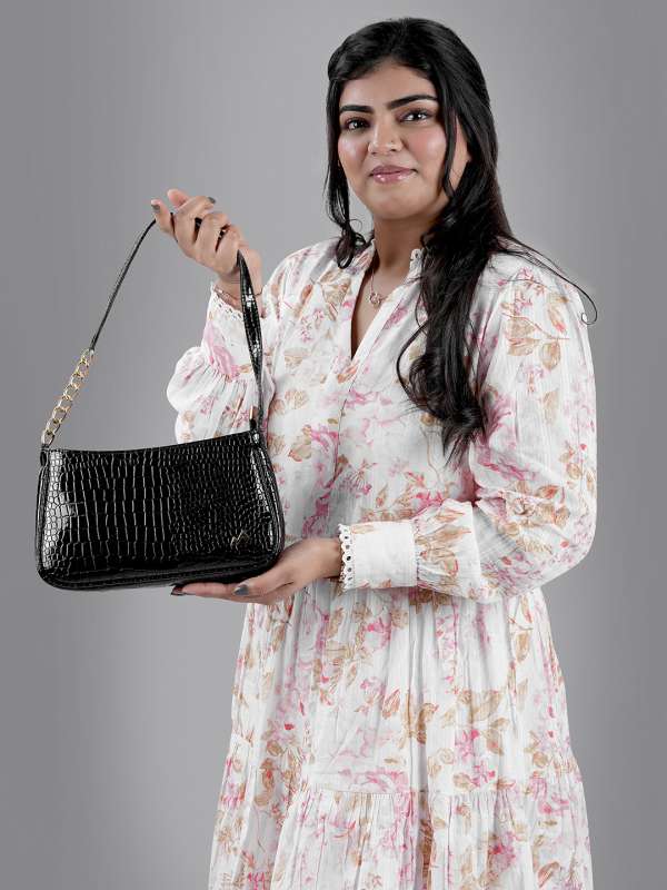 Metro Handbags Buy Metro Handbags online in India