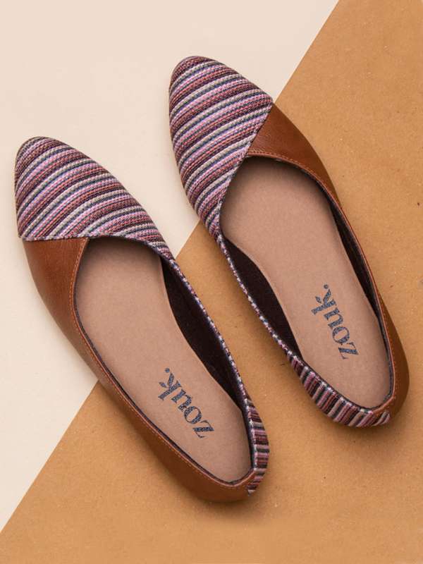 Striped flats store