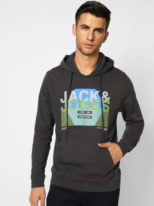 Thumb hole hoodie best sale myntra