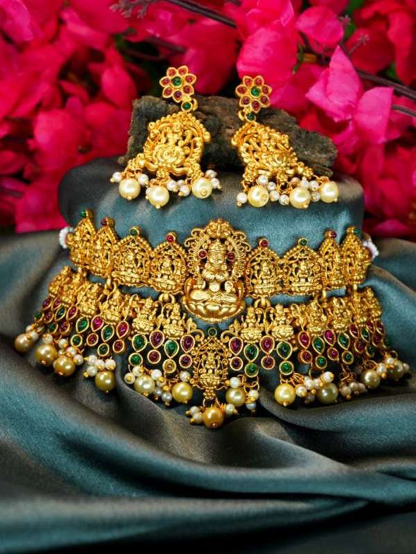Pearl Set Buy Pearl Set online in India