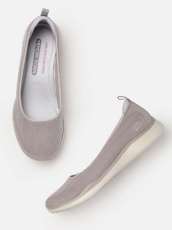 Skechers flat sneakers deals