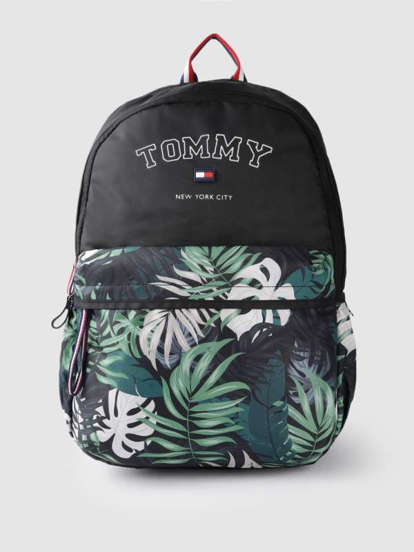 Og så videre Anmelder excitation Tommy Hilfiger Backpacks - Buy Tommy Hilfiger Backpacks online in India