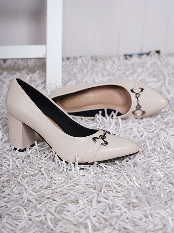 White heels myntra store