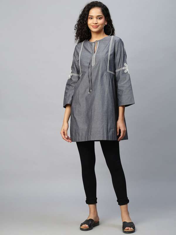 Modern kurtis online new arrivals