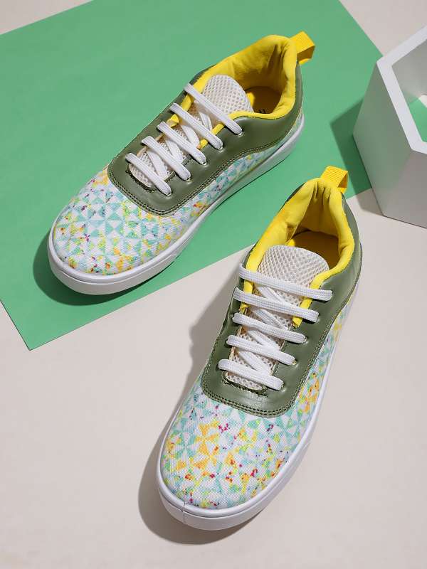 Shoes for store girls under 500