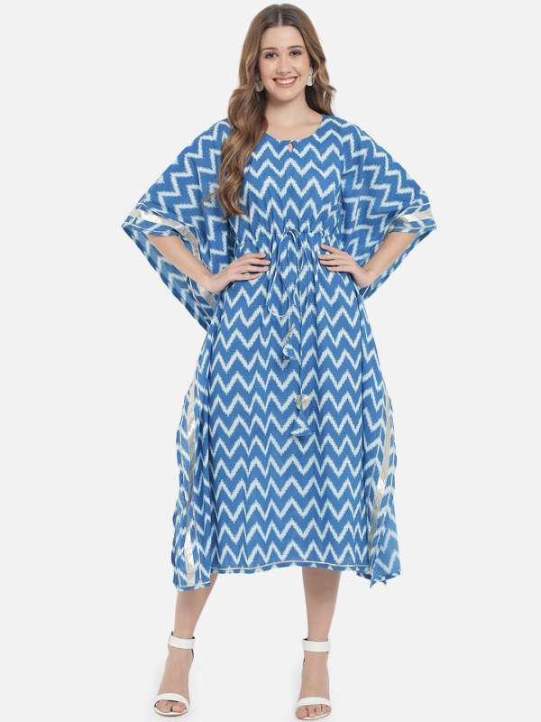 Blue on sale dress barbie
