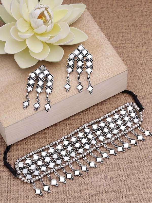Silver alloy jewellery store