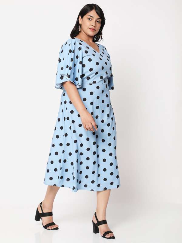 Curves deals clothing online