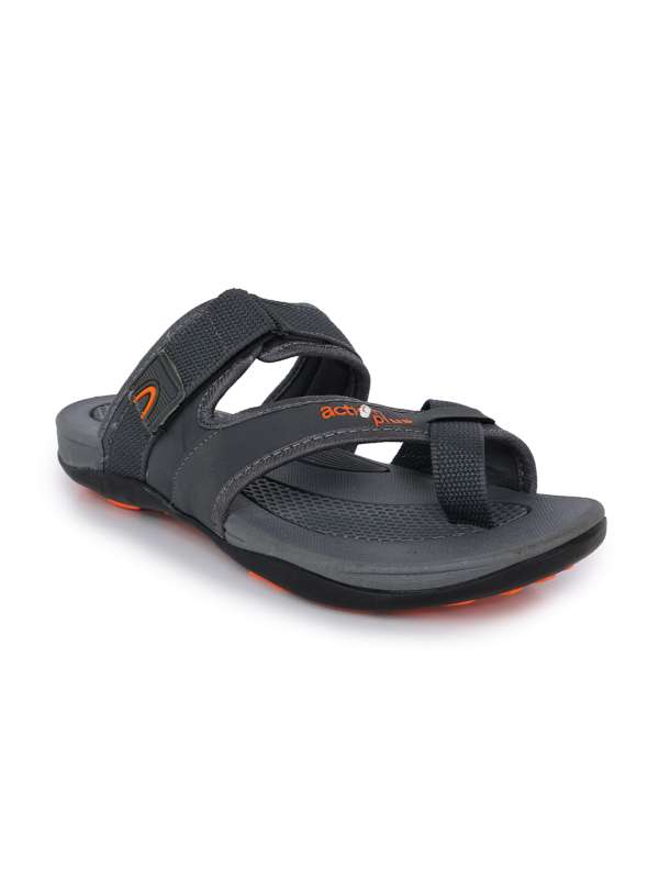 Action mens 2025 slippers