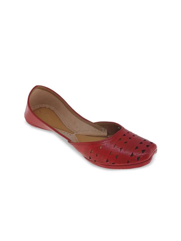 Jutti myntra cheap