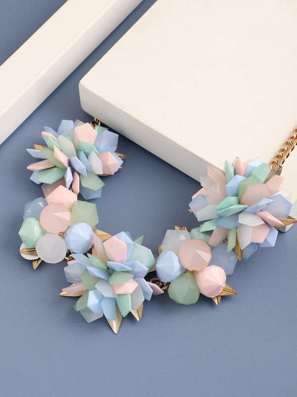 Choker shop on myntra