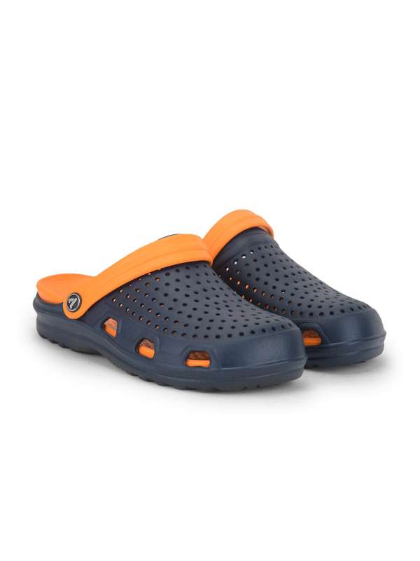 Aqualite crocs online