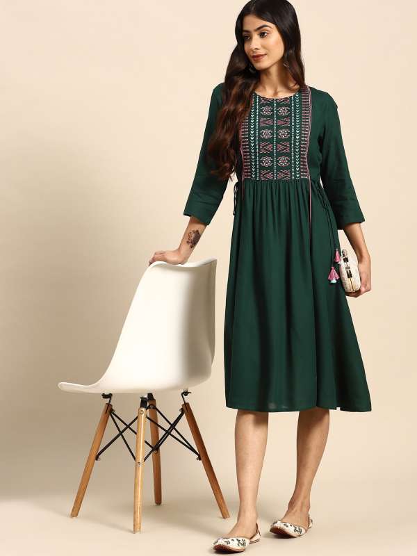 Ethnic discount dresses myntra