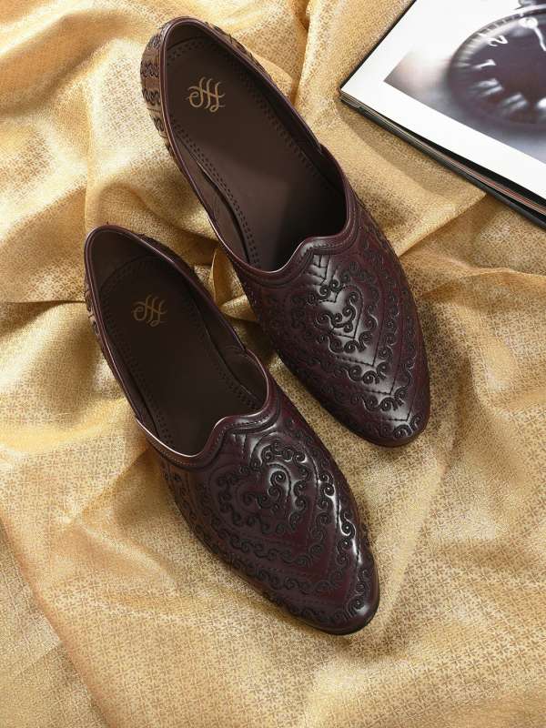 Panahi black ethnic top shoes