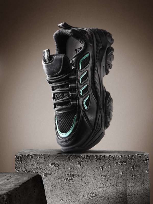 Speedo walking outlet shoes