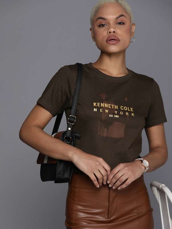 Signature tee top