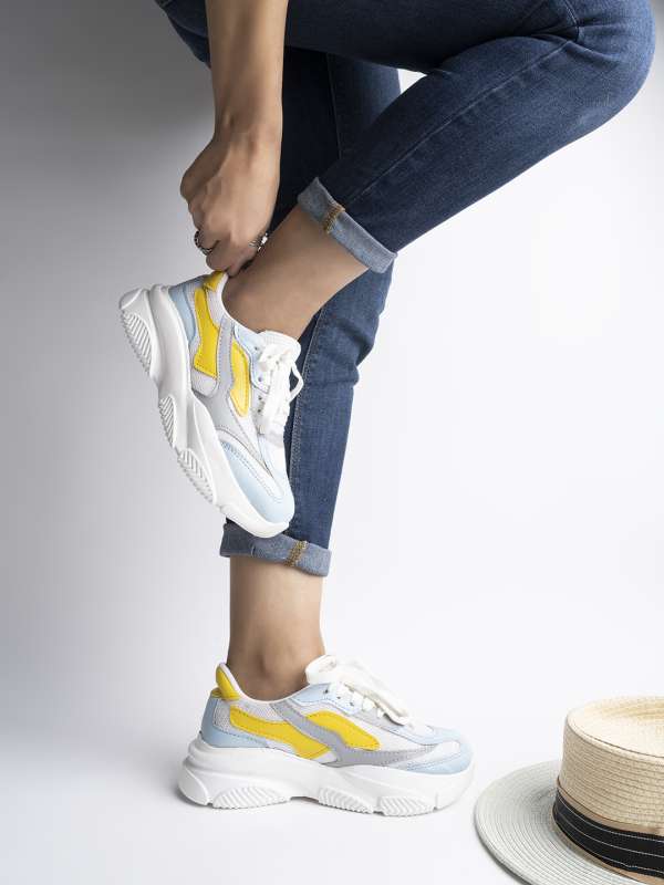 Shoetopia shoes online store
