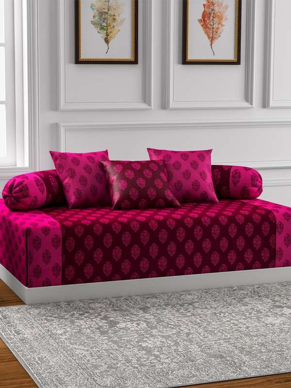 Diwan set pillows online top