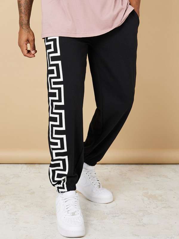 Big bazaar track pants store