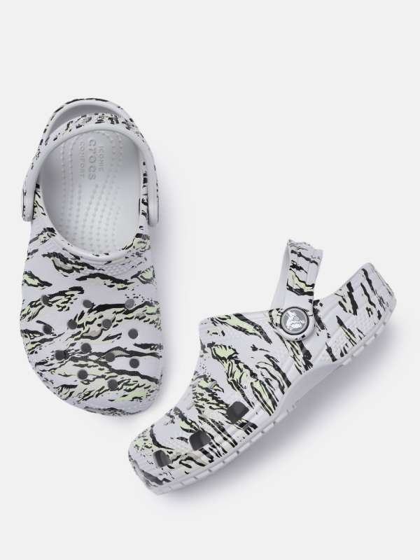 Crocs myntra outlet