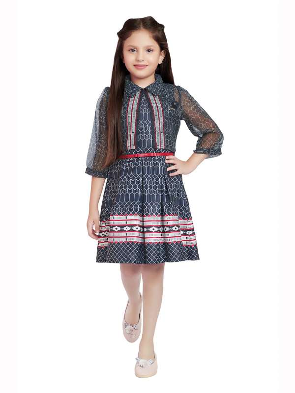 Tiny baby hotsell dresses online