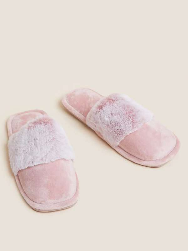 Marks and sales spencer online slippers