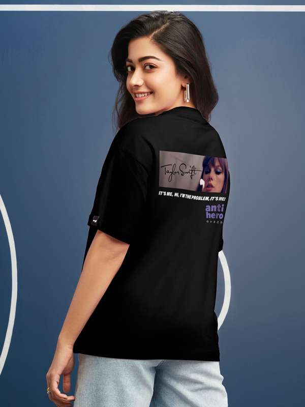 Black t shirt online top