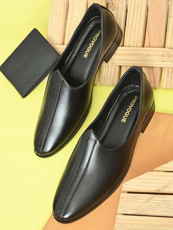 Shoes for top black pathani suit