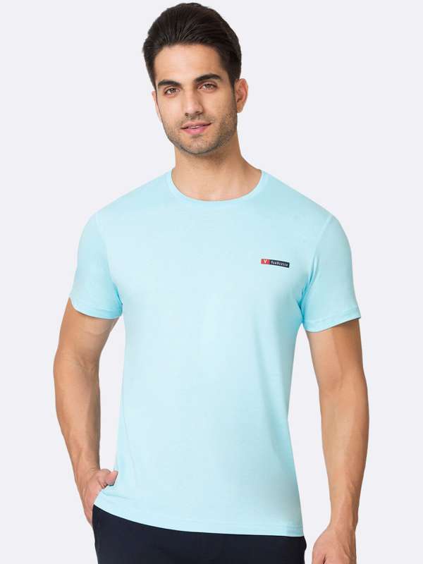 Vans t shirt myntra store