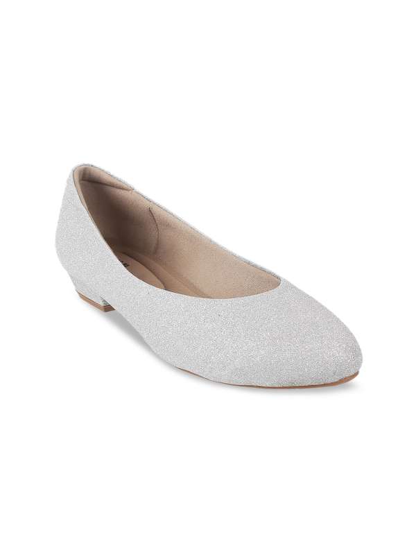 Mochi ballerinas top