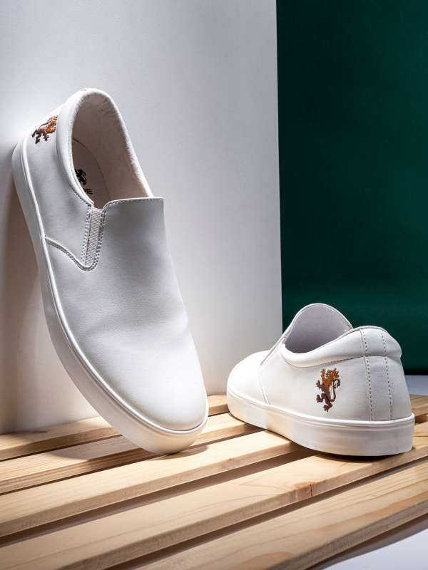 Overtime slip top on sneakers