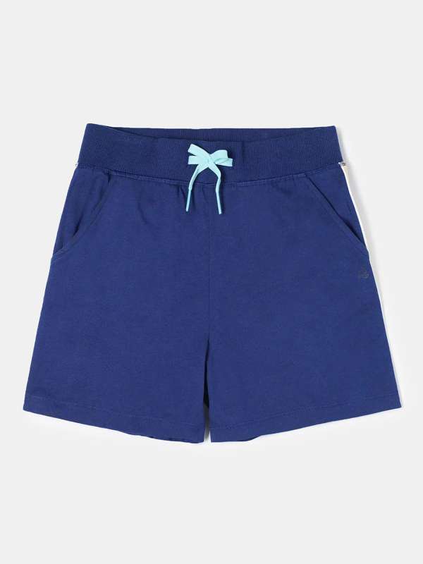 Short 18 new arrivals