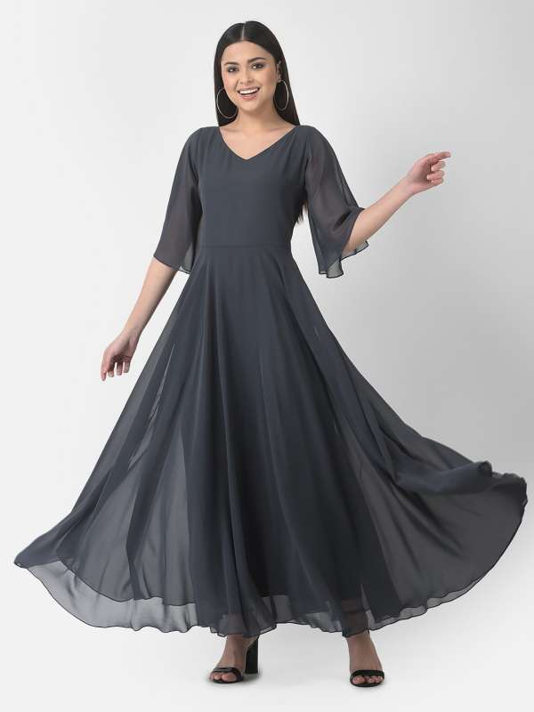 Eavan gown hotsell