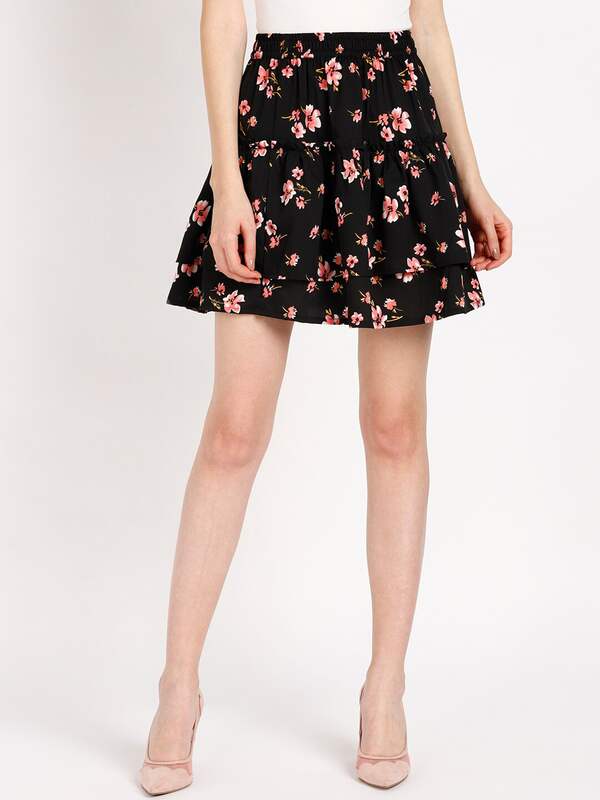 Buy SASSAFRAS Black Accordian Pleat Maxi Flared Skirt  Skirts for Women  10308581  Myntra