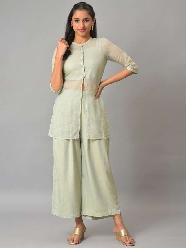 Aurelia Clothing Set Buy Aurelia Clothing Set online in India