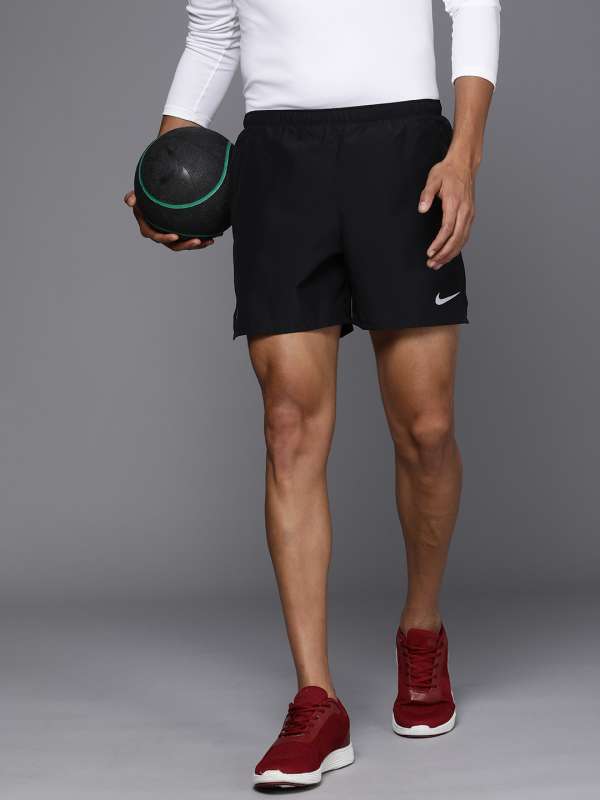 samen Naar de waarheid Vooroordeel Nike Shorts - Buy Nike Shorts Online for Women, Men & Kids at Myntra