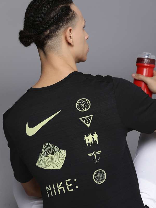 Nike t hotsell shirt myntra