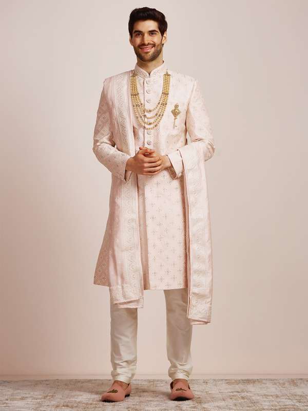 Manyavar Men Wedding Sherwani At Ge Et A Art Puma Ee Ta Buy
