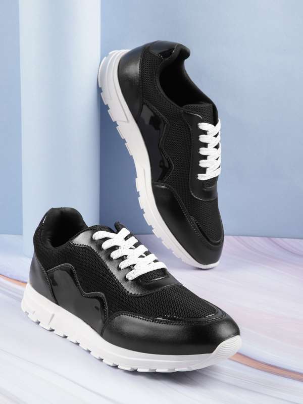Dressberry shoes online hotsell