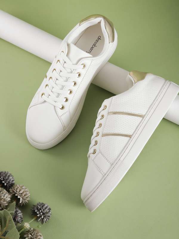 Dressberry shoes store online