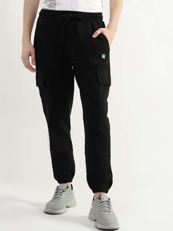 Buy Wildcraft Men Black Solid Regular Fit Detachable Convertible Cargo  Trousers  Trousers for Men 1596102  Myntra