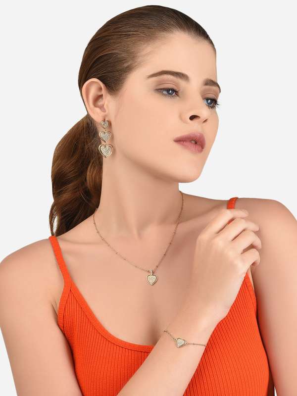 Necklace below 200 new arrivals