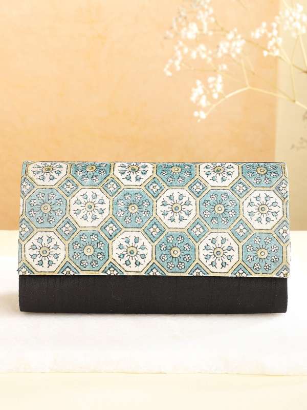 Fabindia clutches online