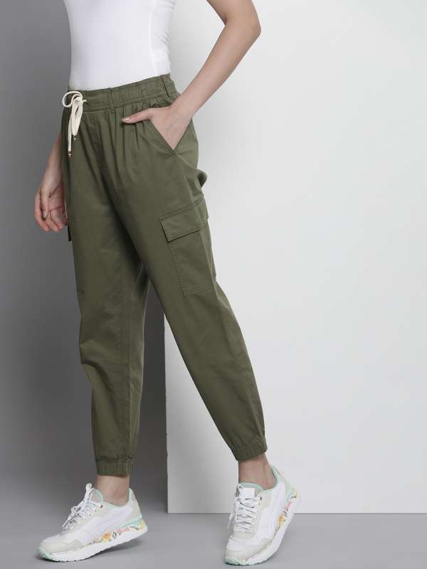 Buy ADIDAS Original Women Green SST Track Pants - Track Pants for Women  3888745 | Myntra