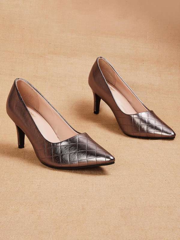 Ginger and 2025 heels