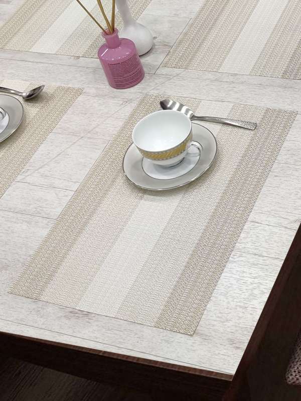 Elegant Placemats for Dining Table Washable Table Mats (Silver, 6