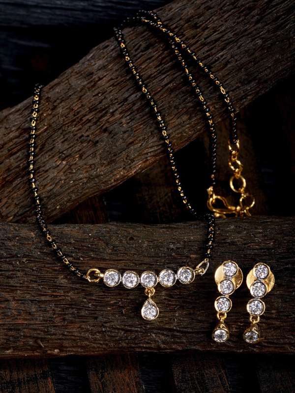 Rs jewellers mangalsutra shop